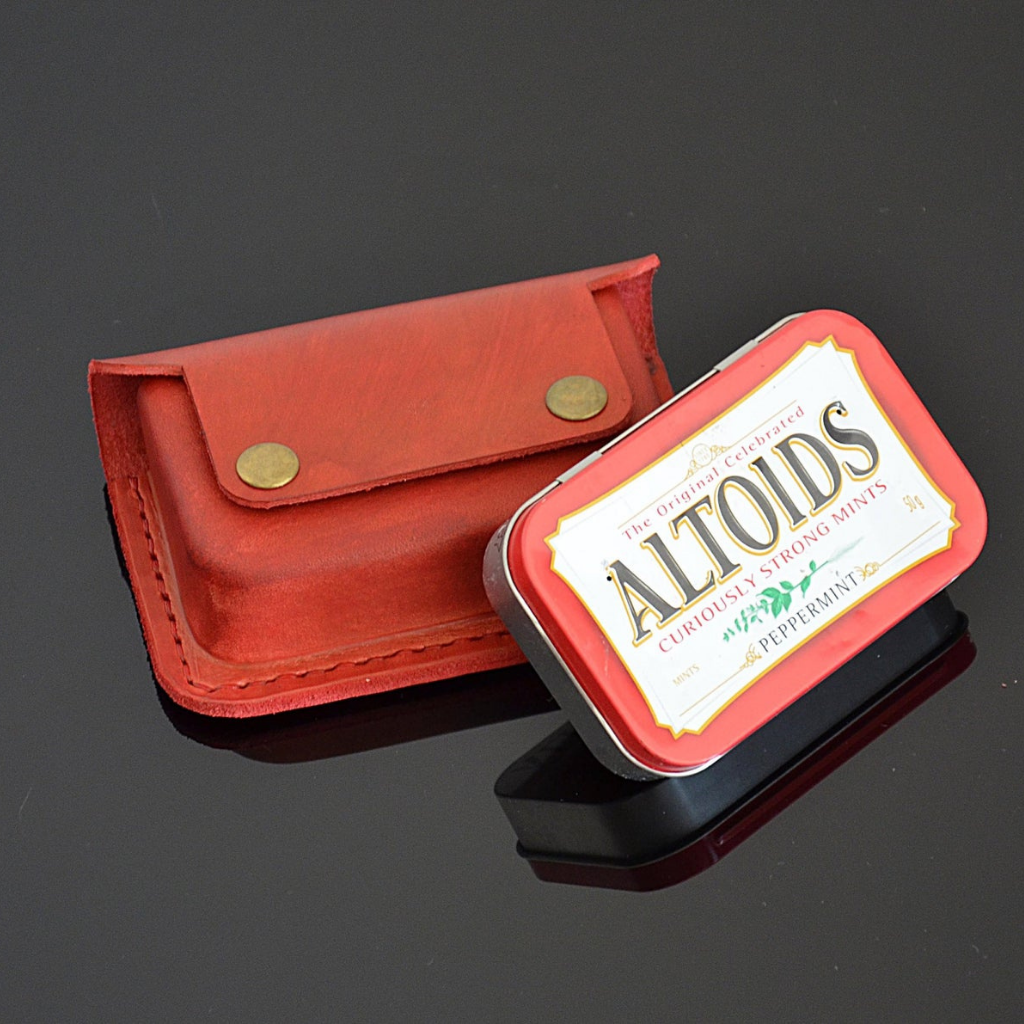 Bushcraft Altoids Genuine Leather Belt Pouch